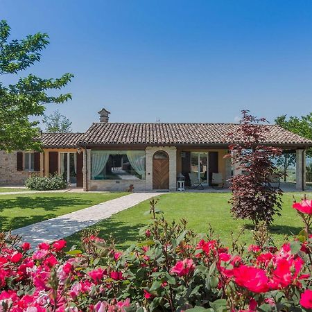 Вилла Casa Emanuela Fermignano Экстерьер фото