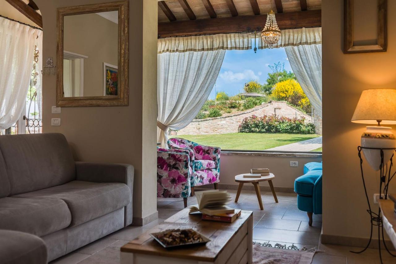 Вилла Casa Emanuela Fermignano Экстерьер фото